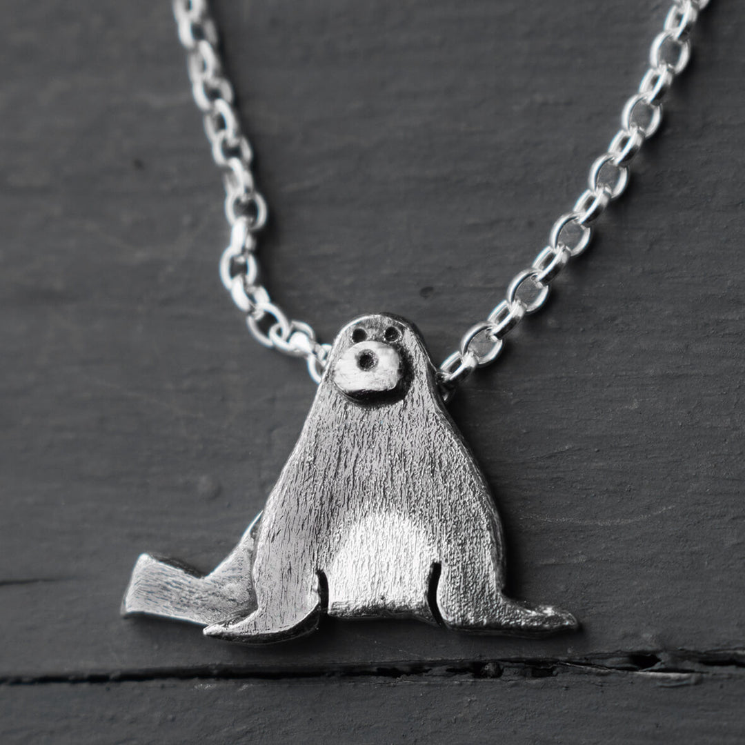 grey seal necklace, seal necklace. silver seal pendant, grey seal jewellery, british wildlife jewellery, seal gift for woman