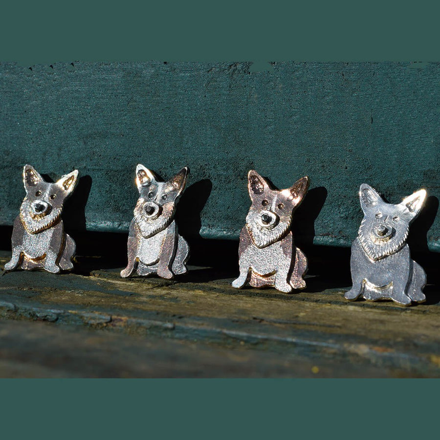 corgi brooch, corgi oin, corgi jewellery, silver dog brooch, corgi gift for woman, present for corgi owner, gift from corgi