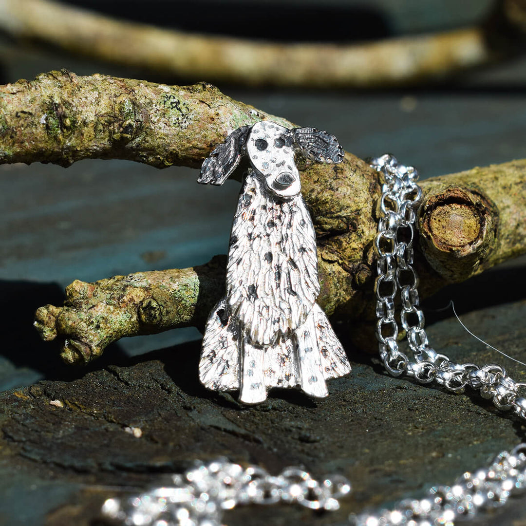 english setter necklace, english setter jewellery, silver and gold dog jewellery, english setter gift, english setter present, handmade dog gift