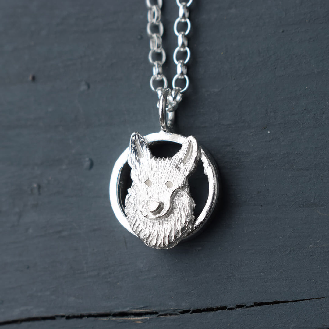 german shepherd pendant, alsatian pendant, german shepherd necklace, german shepherd jewellery, aslatian jewellery, german shepherd gift for woman. silver dog necklace, german shepherd memorial