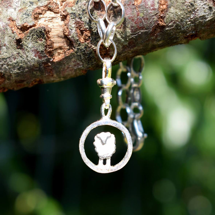 silver sheep charm bracelet, sheep charm, silver sheep charm, sheep bracelet, sheep jewellery, farm animal charm, farm bracelet, farm jewellery, charm for vet, farm for vet nurse, charm for farmer, farmer jewellery